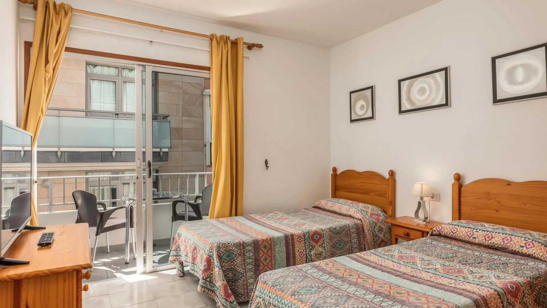 Apartments Los Playeros Los Cristianos   Los Cristianos (Tenerife)